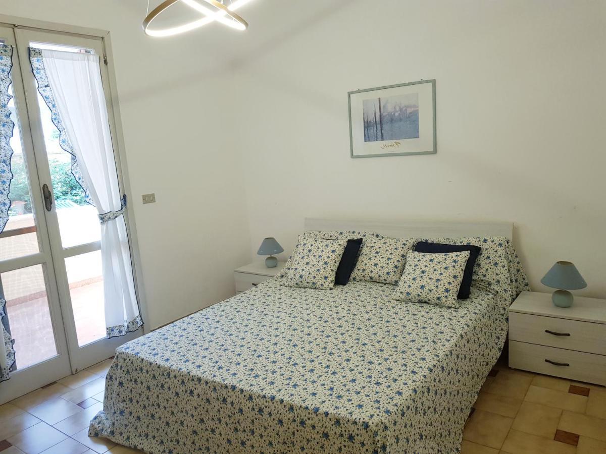Appartamento Con Giardino Sul Mare 加利波利 外观 照片